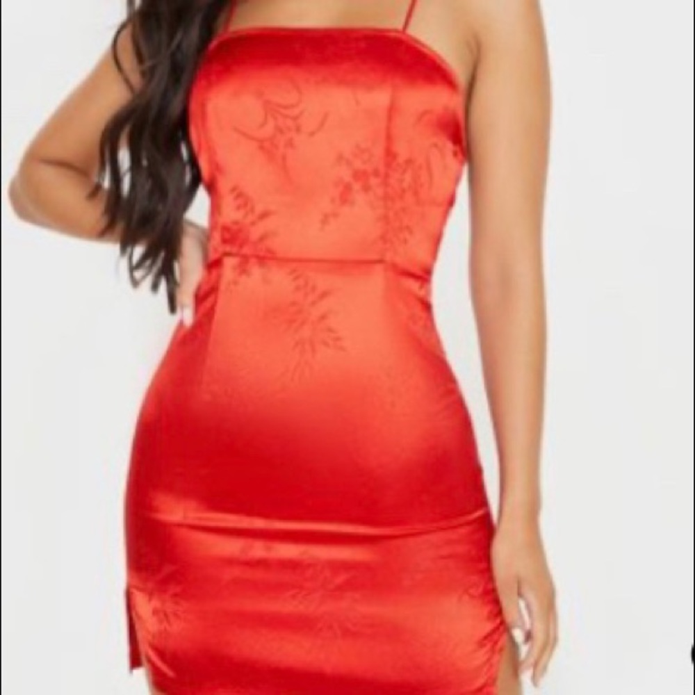 Pretty Little Thing Red Dress